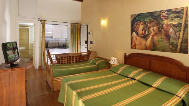 Residenza-Bollo-Apartments-Rome-room-18